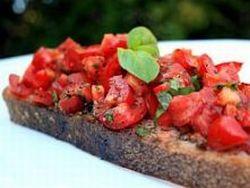 Bruschetta - pyszna grzanka po włosku